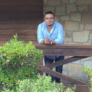 Meet your Posher, Dino